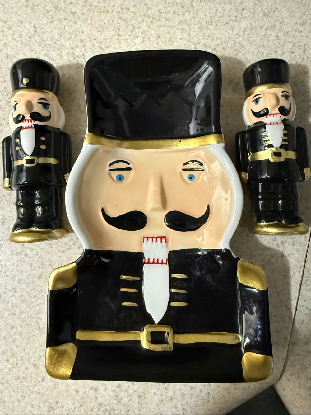 Festive Nutcracker Ceramic Set in Black and Gold